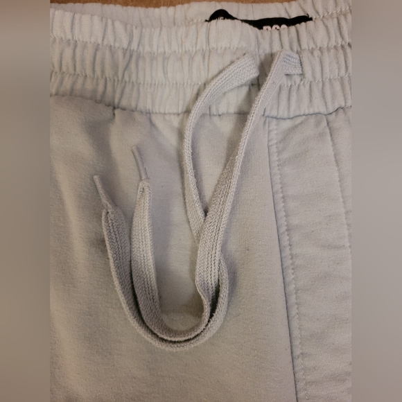 RAQ Sweat Short, Medium, light blue, drawstring - Picture 2 of 4